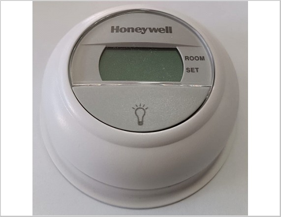 [T8775C1005_U] TERMOSTATO DIGITAL HWELL OVALADO 1 ETAPA 24V.